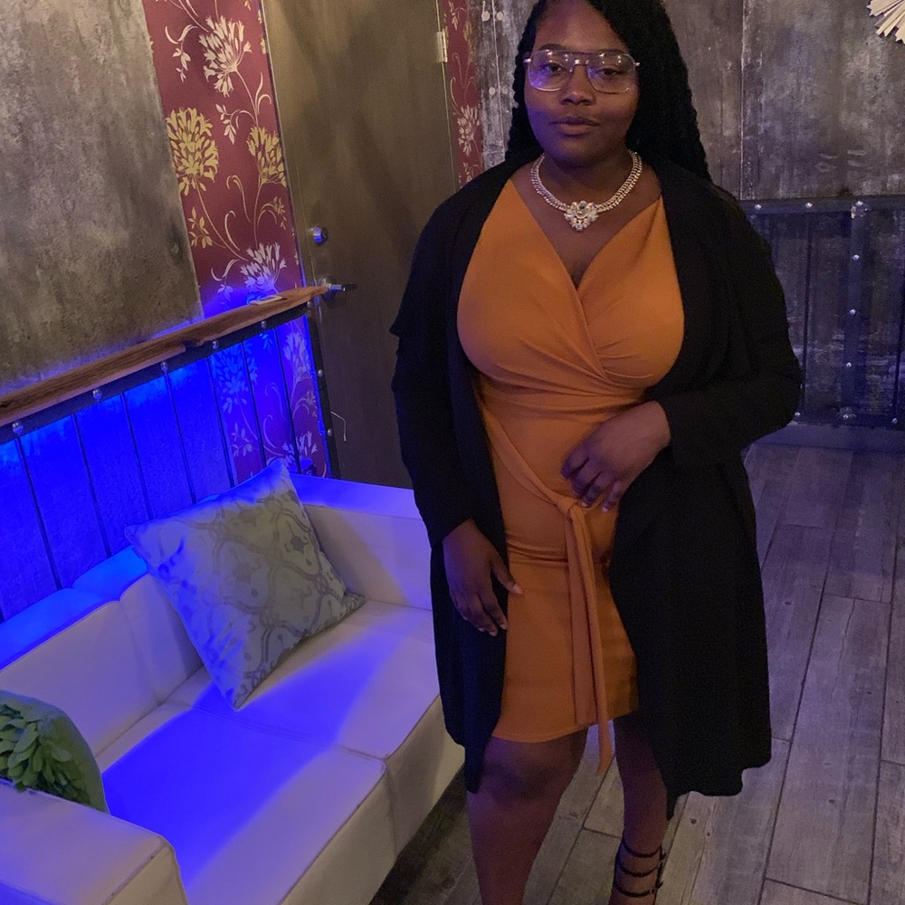 Meet your Posher, Charisma